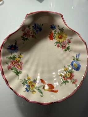 Vintage scalloped dish
